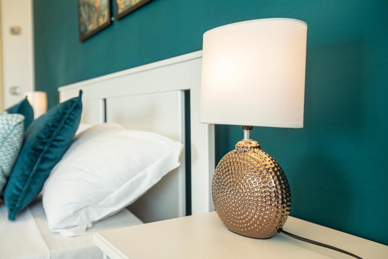 Ostia Holiday Boutique Spa Екстер'єр фото